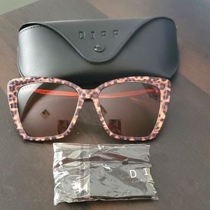 Diff Becky II Sunglasses